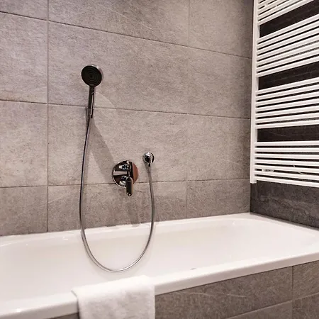 База відпочинку Alpine Estate - Герлос